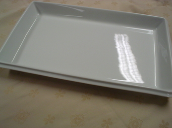 TABULEIRO GASTRONORM 1/1 PORCELANA  BRANCO 530*325*65MM