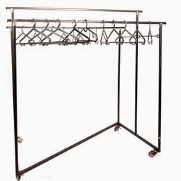 A305 CABIDES COM CONTROL ( 60 cabides + cx control 60)