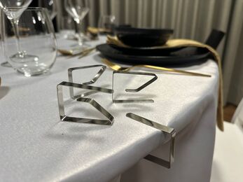 MOLA DE INOX ANTIVENTO TOALHAS MULT 10