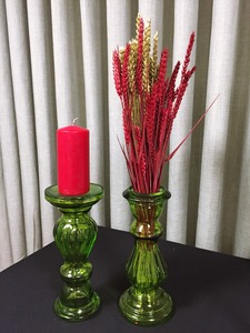 NOVO!!! CASTIÇAL VERSÁTIL EM VIDRO VERDE NOVO!!! CASTIÇAL VERSÁTIL EM VIDRO VERDE